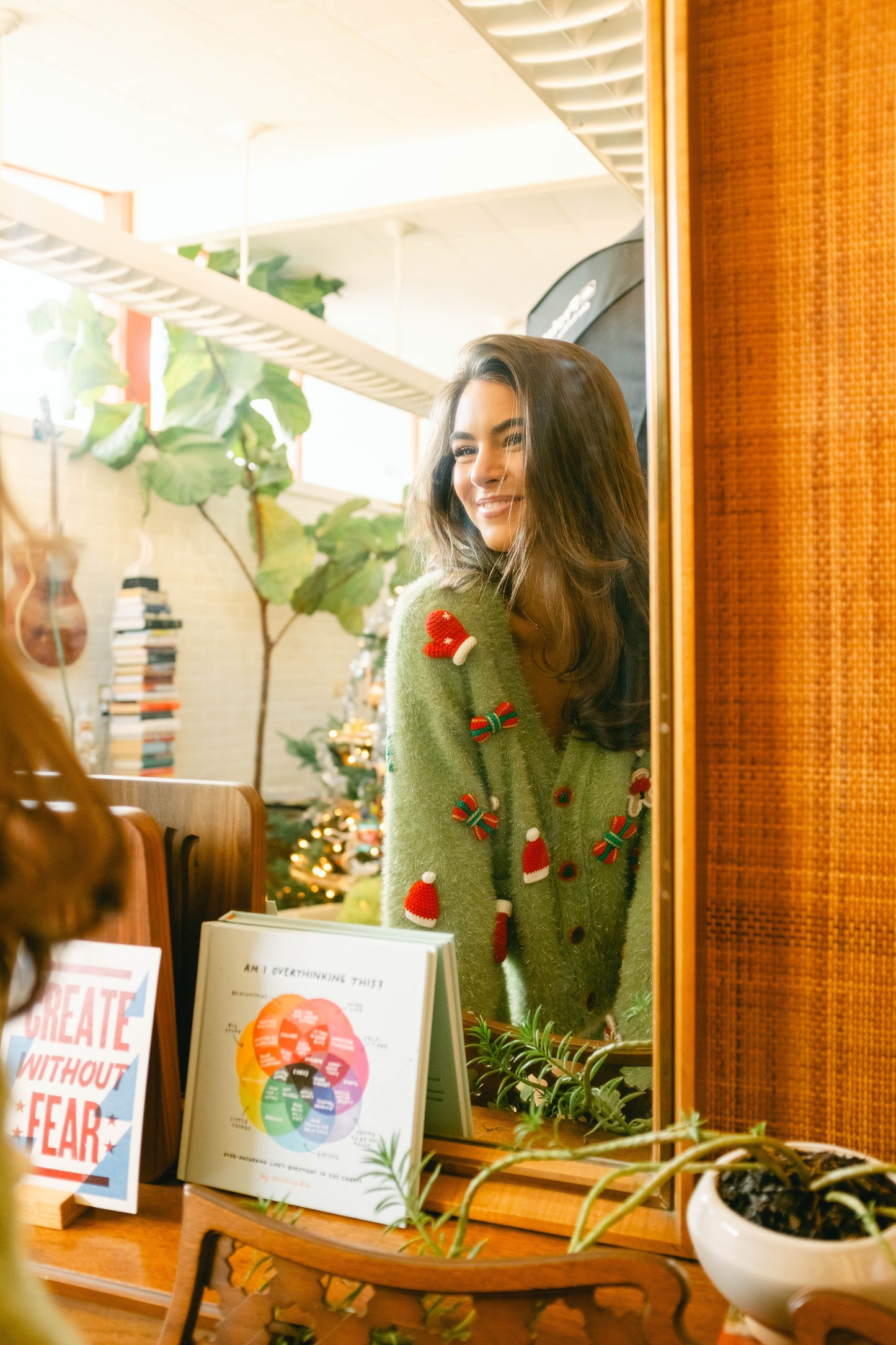 Green Fuzzy Knit Christmas Icon Short