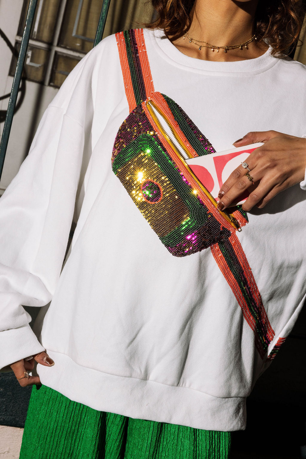 White Mardi Gras Functioning Zipper Shoulder Bag Sweatshirt