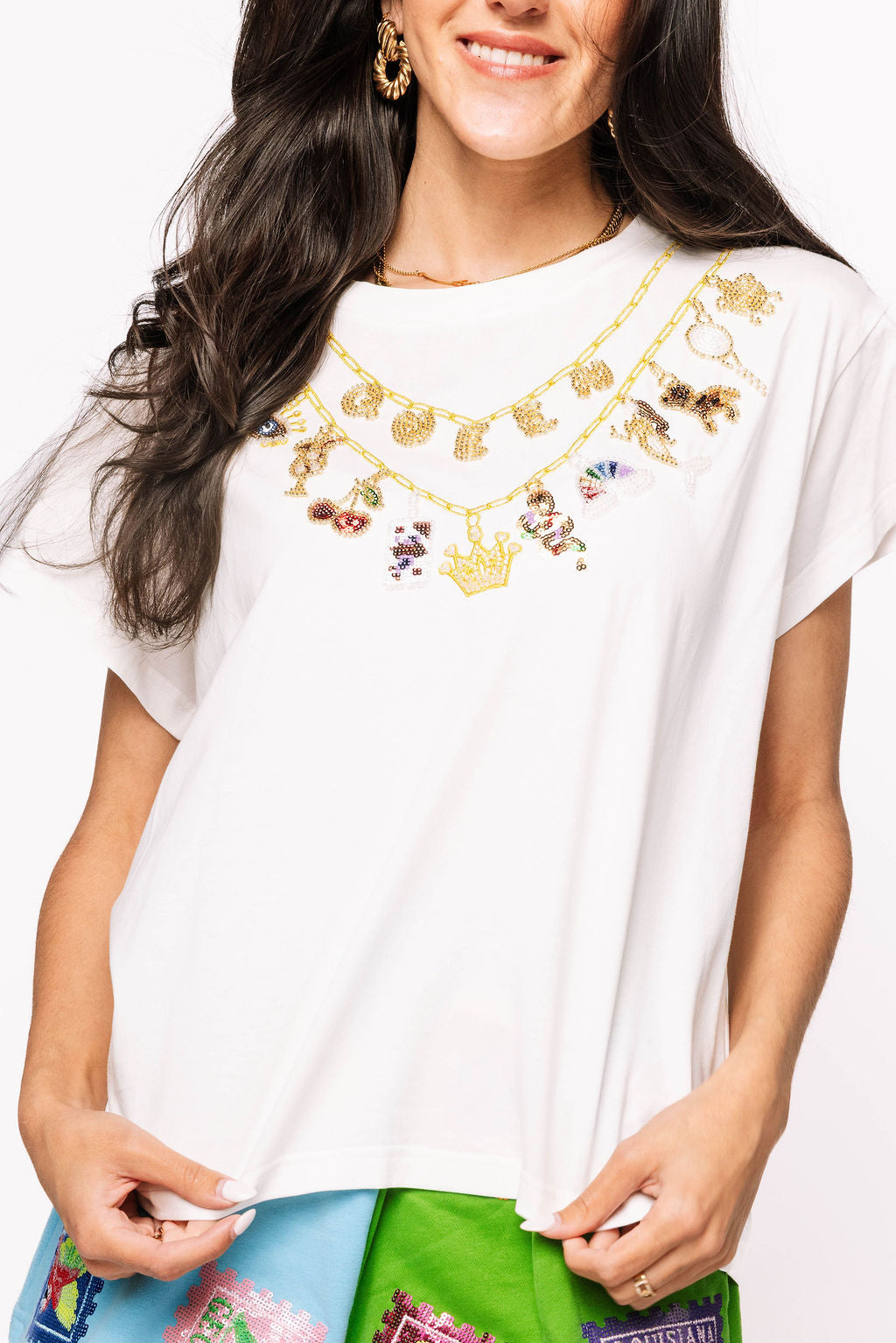 Queen & Icon Necklaces Charm Tee
