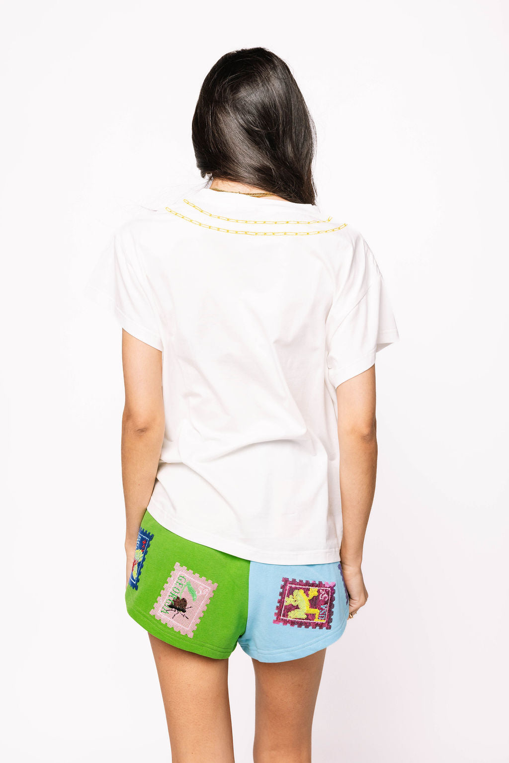 Queen & Icon Necklaces Charm Tee