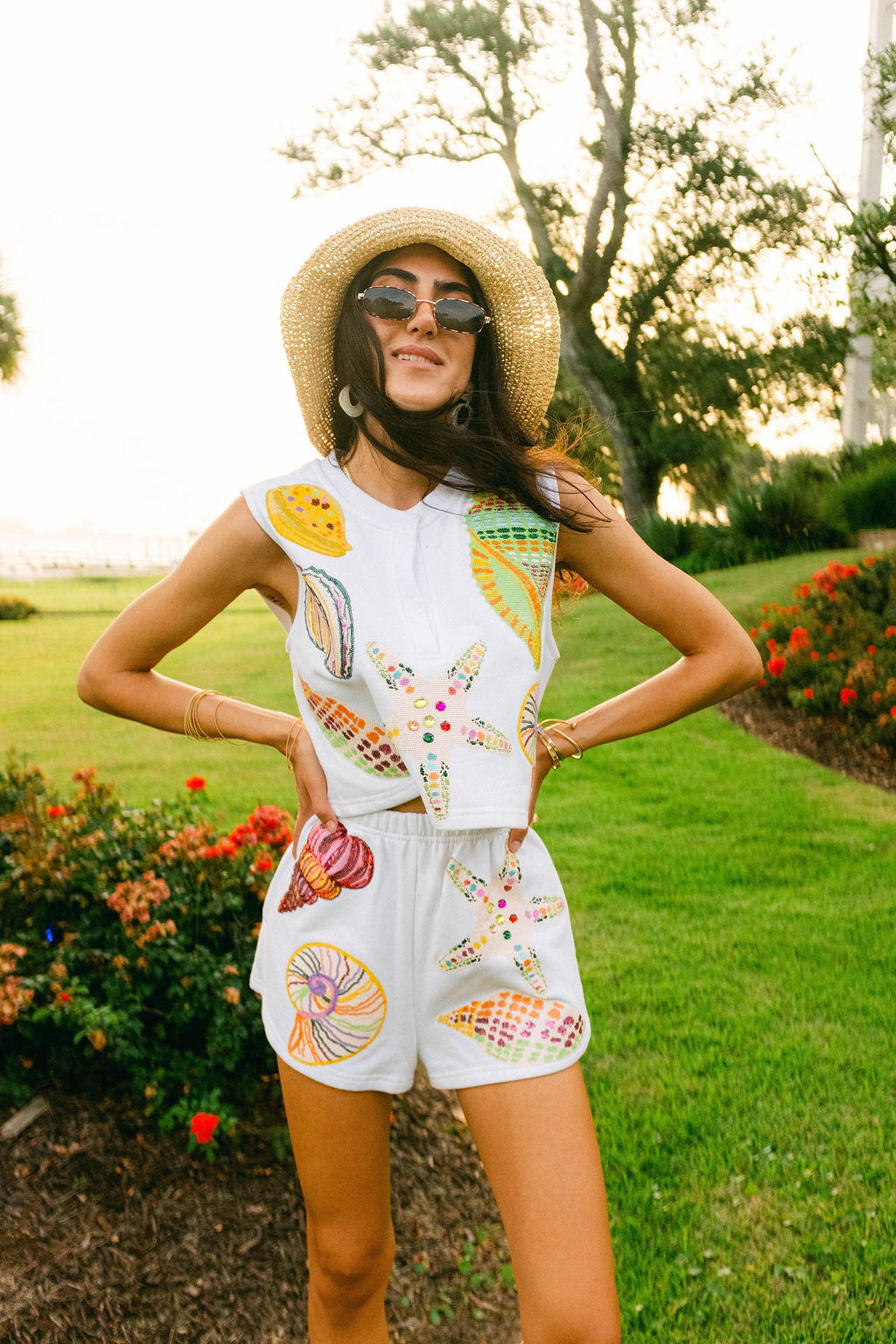 White Multi Shell Tank